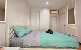 Homely 2Br, Free Carpark @ Direct Link Central Mall, Sogo, Theme Park